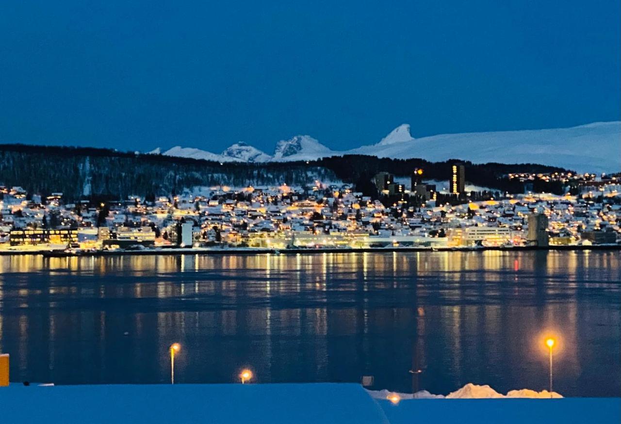 Polar Arctic View - Free Parking! Apartment ทรอมโซ ภายนอก รูปภาพ